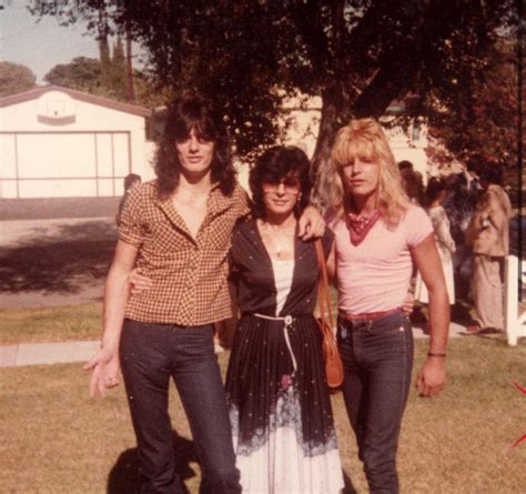 tommy lee cock|Tommy Lee and Vince Neil with Tommy’s mom, Los Angeles 1981